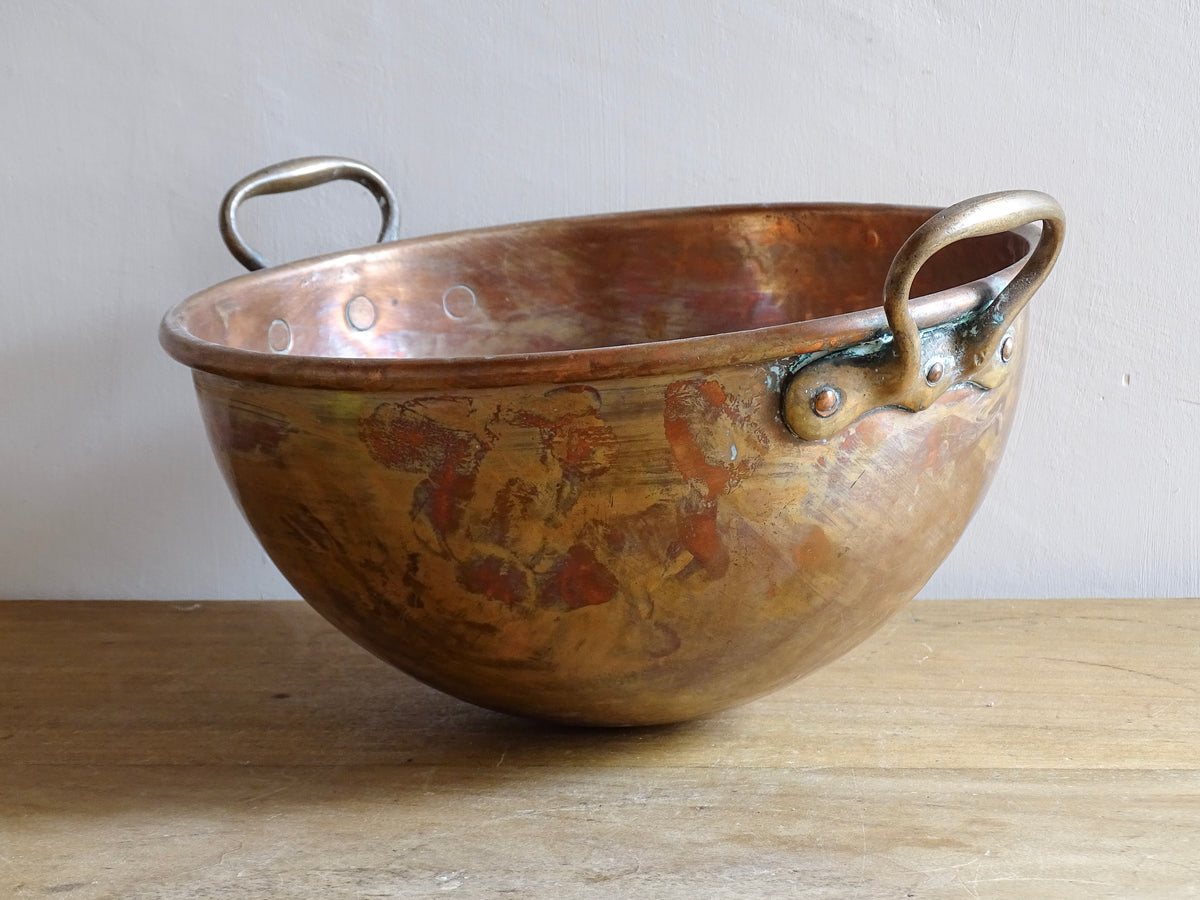 French antique copper bowl for confectioners with brass handles. Cul de poule with curved base (meringue bowl). French country farmhouse aesthetic.
