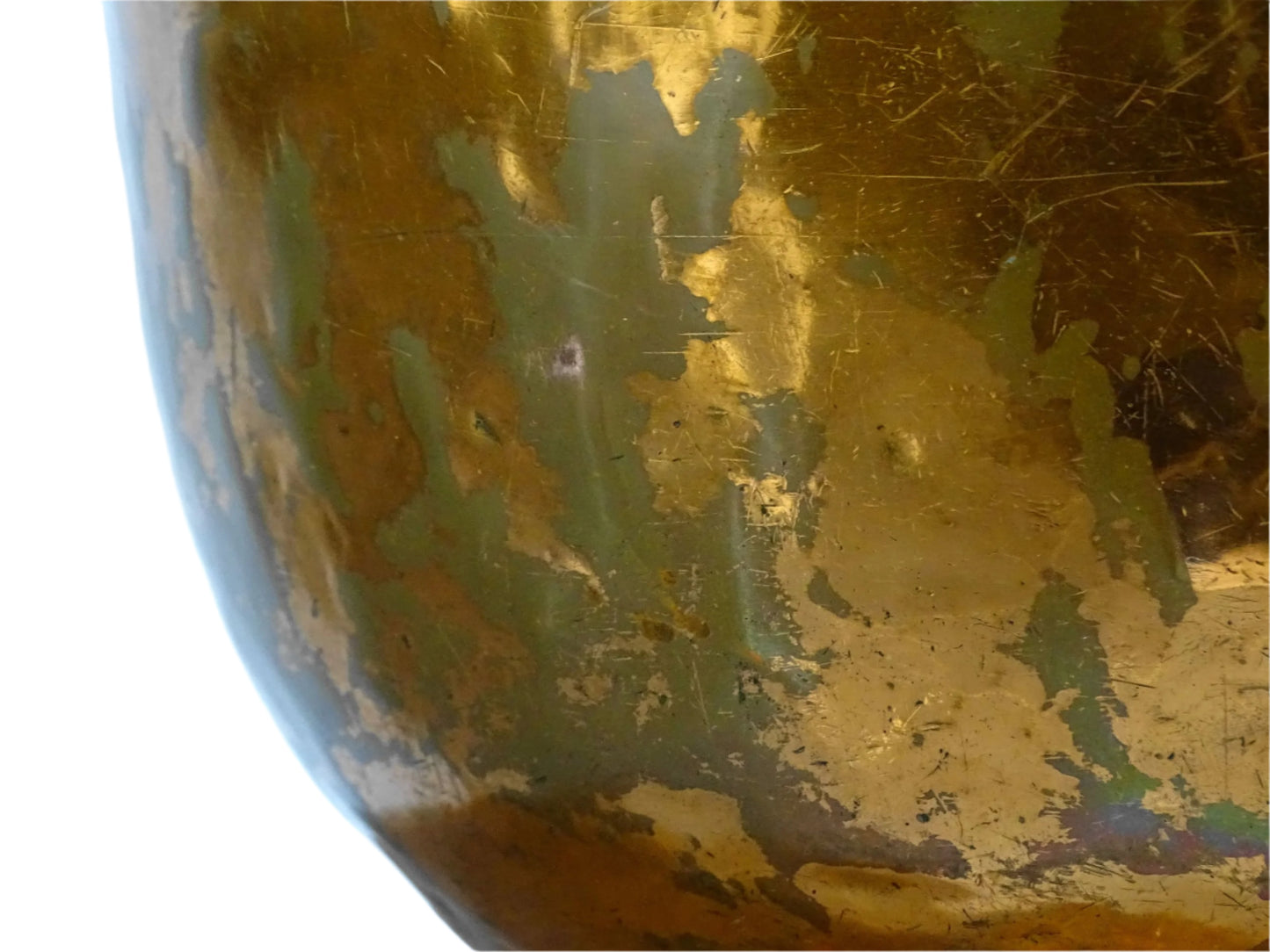 French antique copper bowl for confectioners, copper mixing bowl with curved base and high polish from the 18th century. Copper bowl for meringue for a French farmhouse style kitchen.