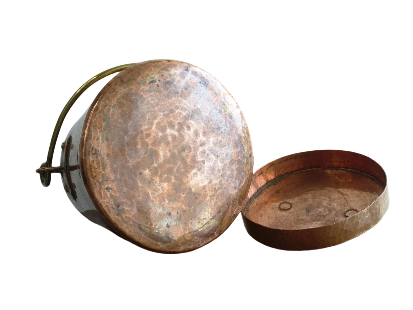 French Antique Hammered Copper Cauldron with Lid or Small antique copper cooking pot with brass handle and hammered copper body for an antique farmhouse kitchen