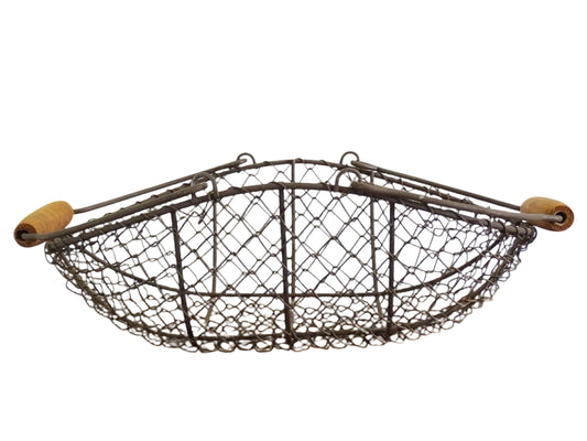 Small French vintage wire harvest basket. Kitchen countertop storage, wire egg basket for a French country kitchen.