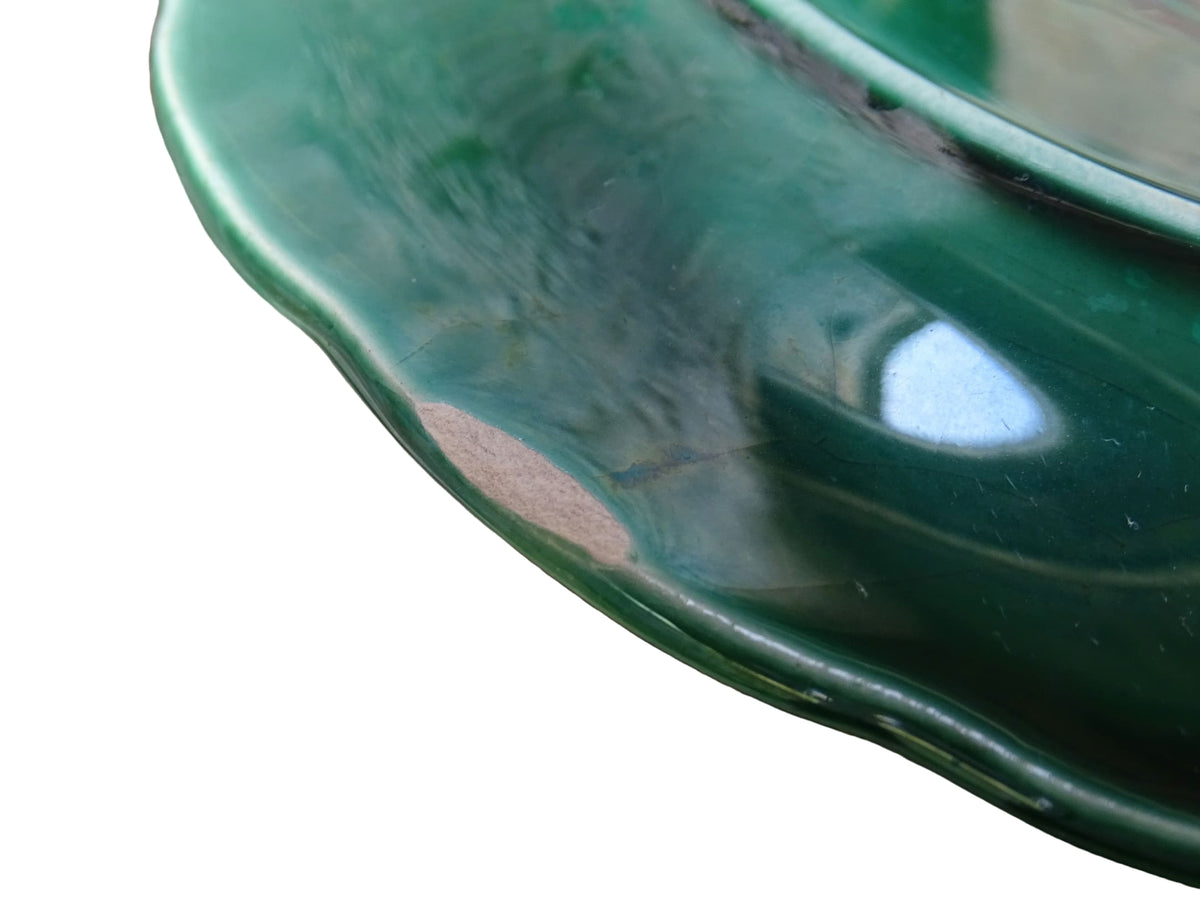Set of 10 vintage coffee cups by Gien in the Primefleur design with leaf patterns. Green glazed ceramic cups and saucers. Barbotine or majolica cups.