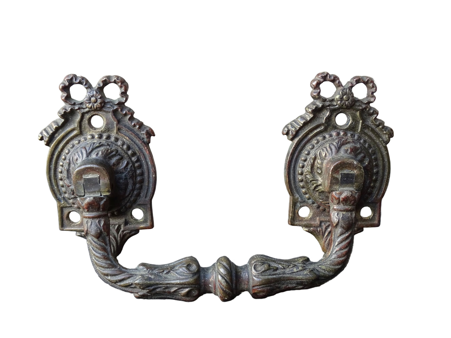 Pair of French antique gilt bronze drawer pulls with ribbon detailing, signed L.Pinet. Nineteenth century ormolu handles.