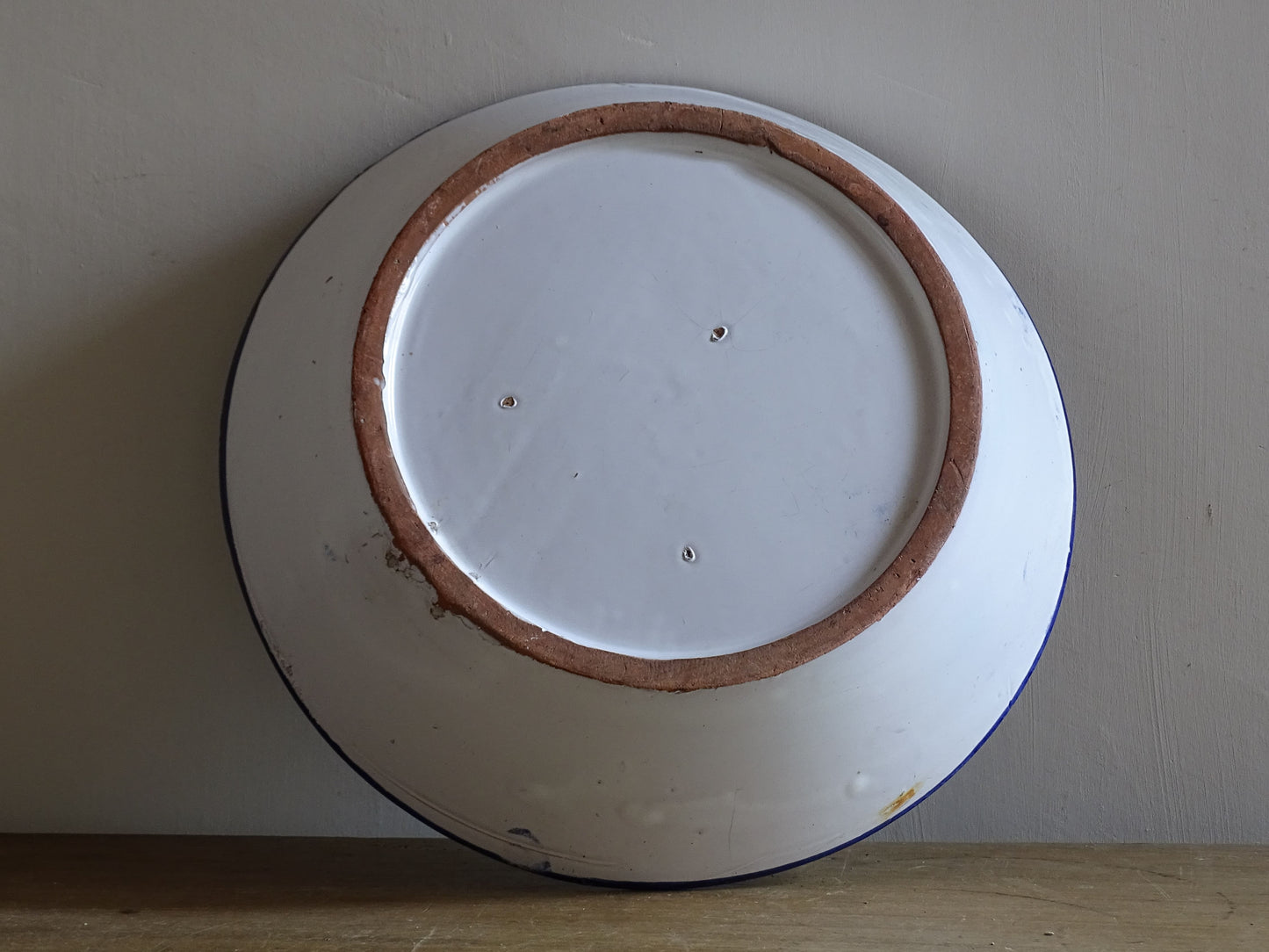 Rustic Spanish Fajalauza pottery bowl