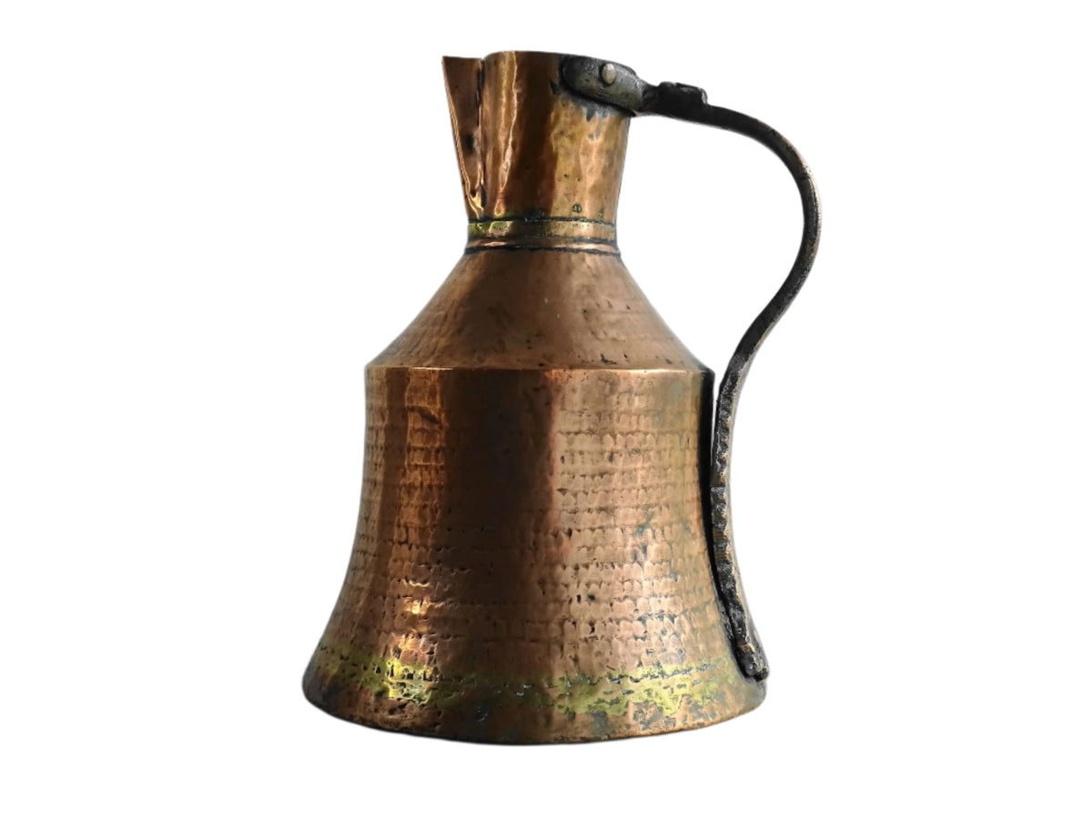 French antique hammered copper pitcher with flared base. Antique copper ewer for a French farmhouse decor.