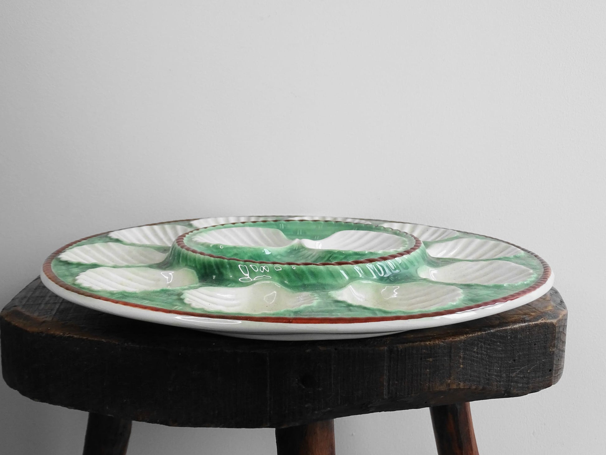 French Barbotine Serving Oyster Plate or Majolica Plate with Green Basketweave Design and Brown Edge