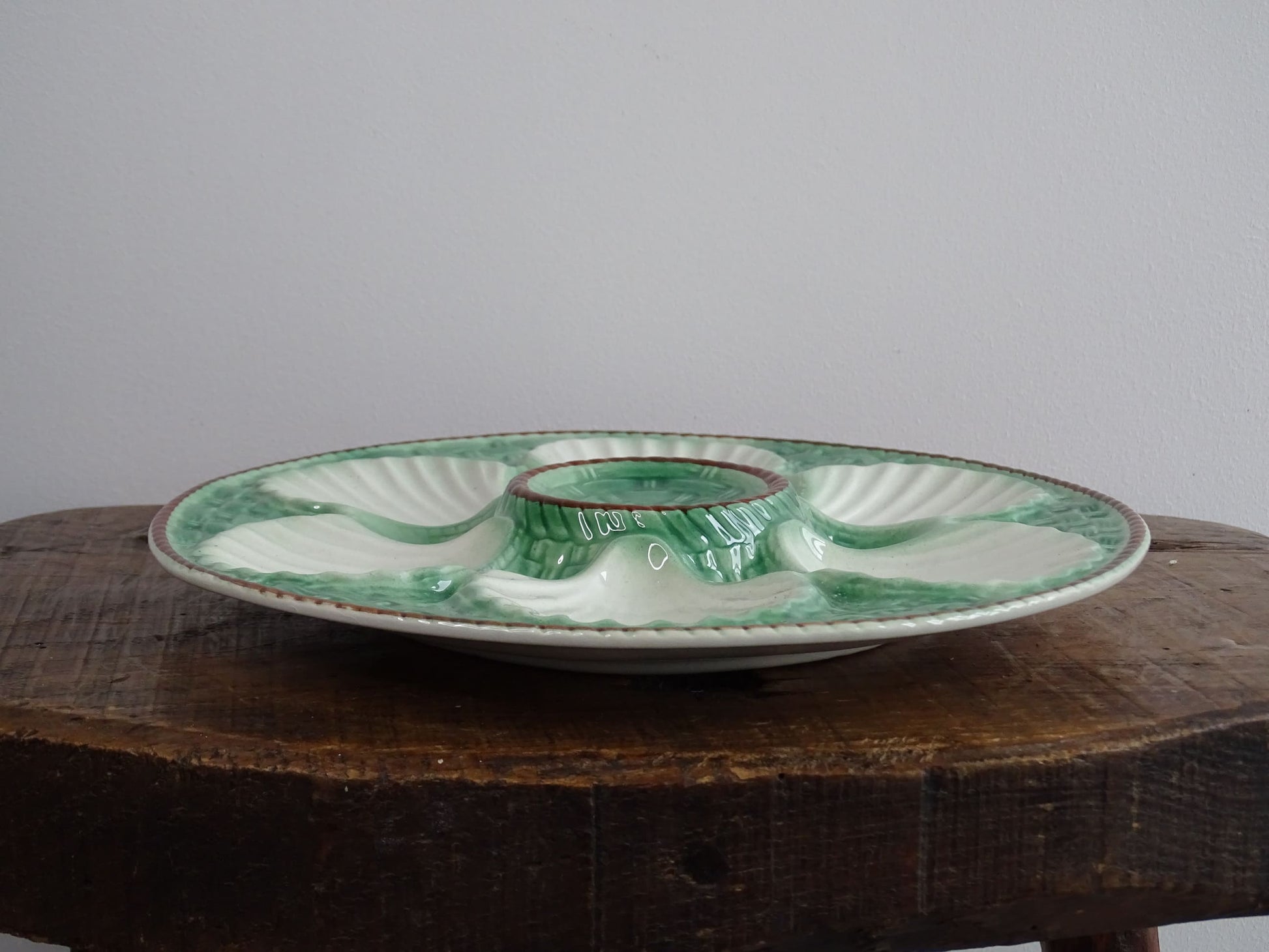 French Barbotine Oyster Plate or Majolica Plate with Green Basketweave Design and Brown Edge