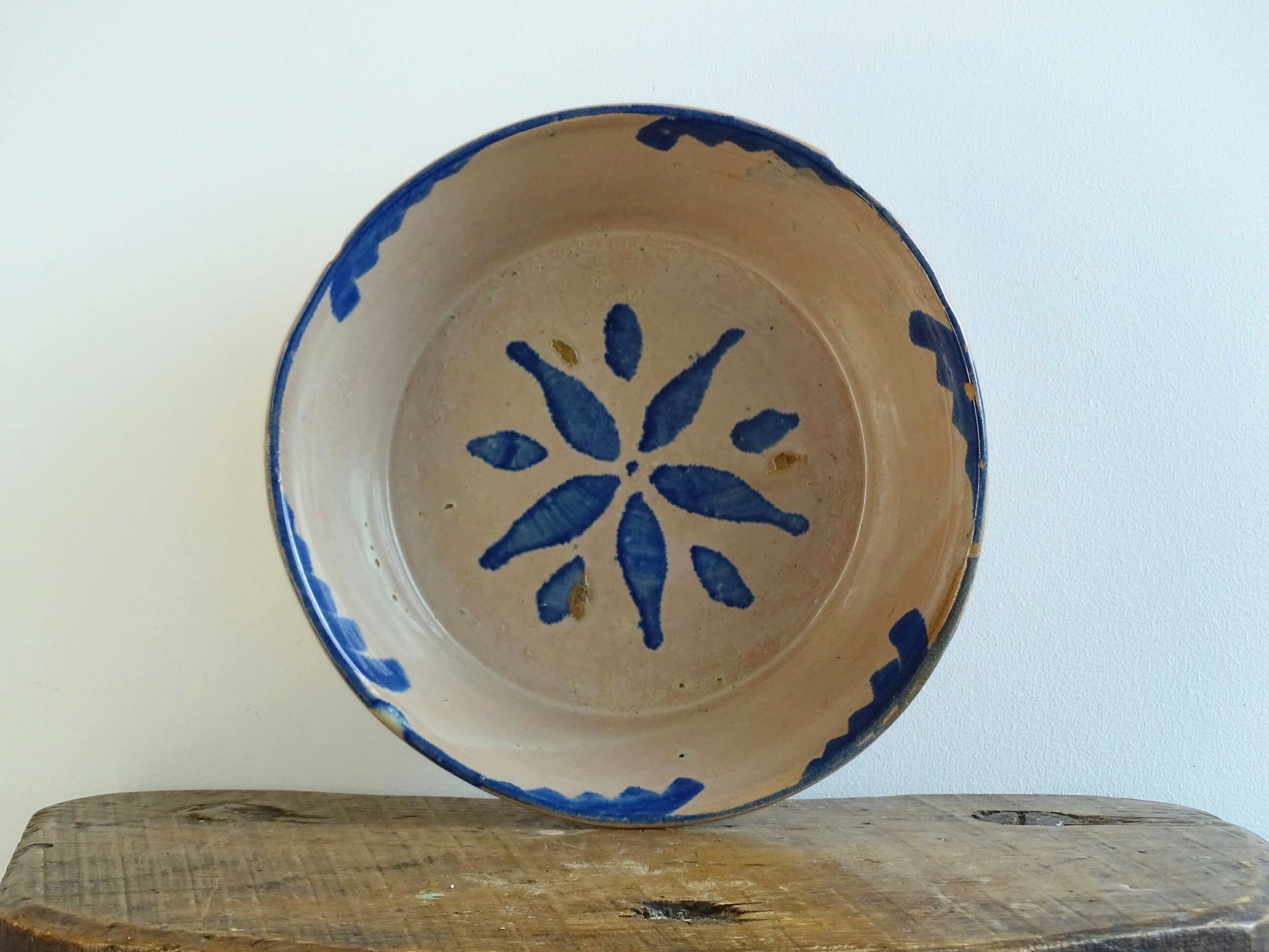 Antique Spanish Fajalauza Glazed Terracotta Lebrillo or Bowl with Blue