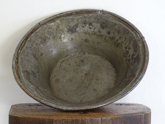 French antique tinned copper bowl with timeworn patina. Antique bowl that would make a rustic table centrepiece in French country farmhouse aesthetic.