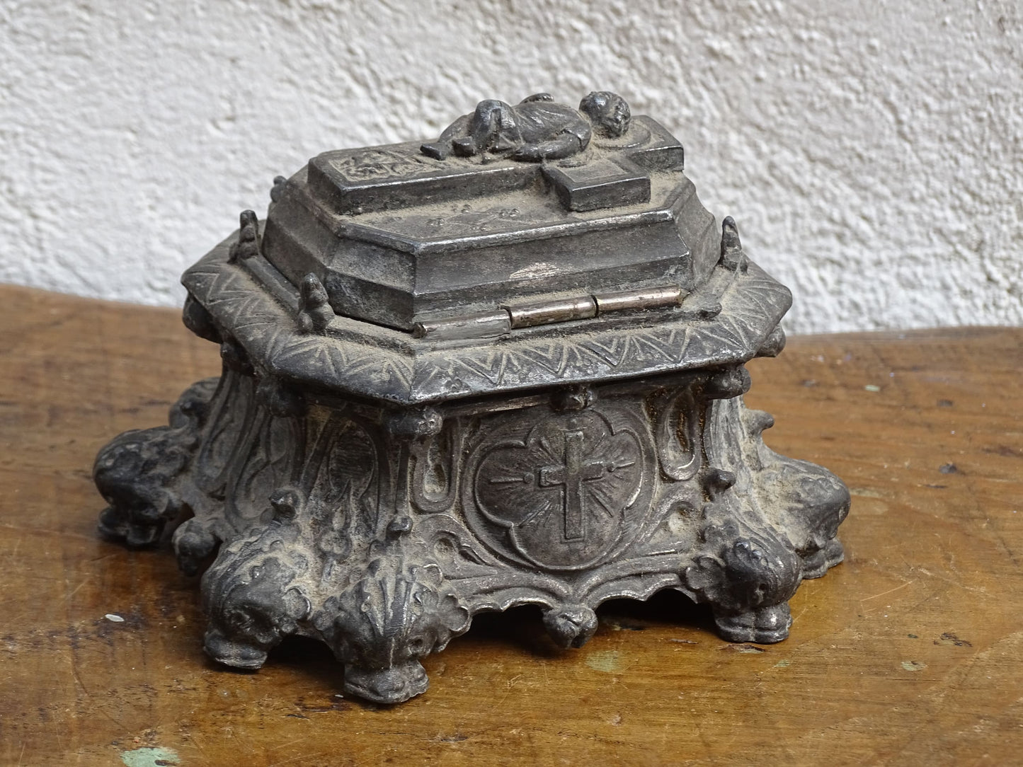 French antique pewter inkwell with religious decoration, it has a Cross and Sleeping Baby Jesus and Sacred Heart of Jesus Symbol