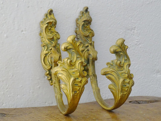 French Antique Curtain Holdbacks in Gilt with acanthus leaf detailing and rococo style