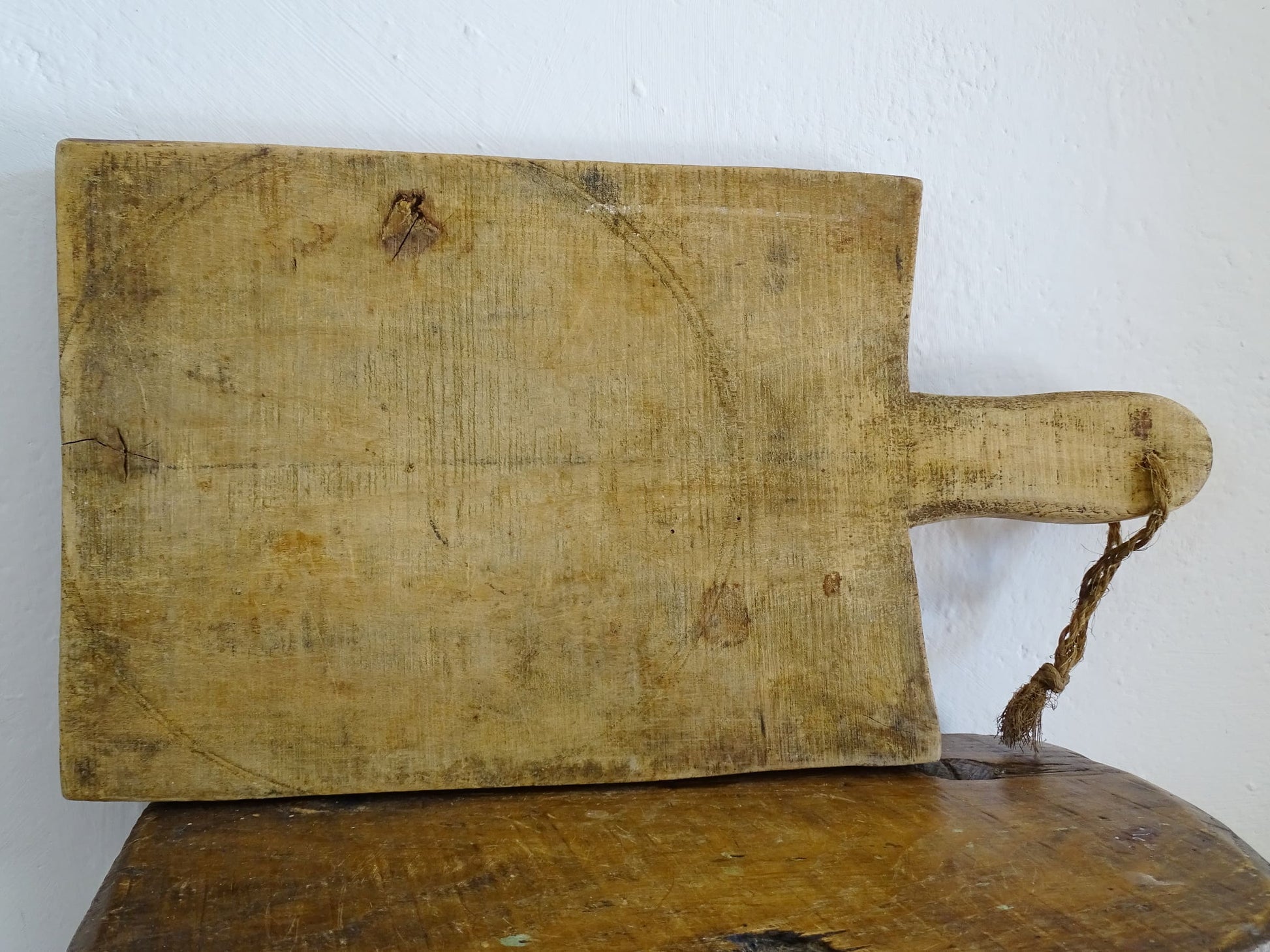 French antique cutting board with handle, antique chopping board with handle and rich patina to the wood