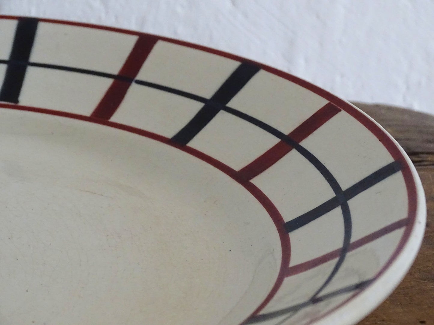 French antique ceramic basque plate with red and blue pattern. Lou Basquez plate from Saint Amand.