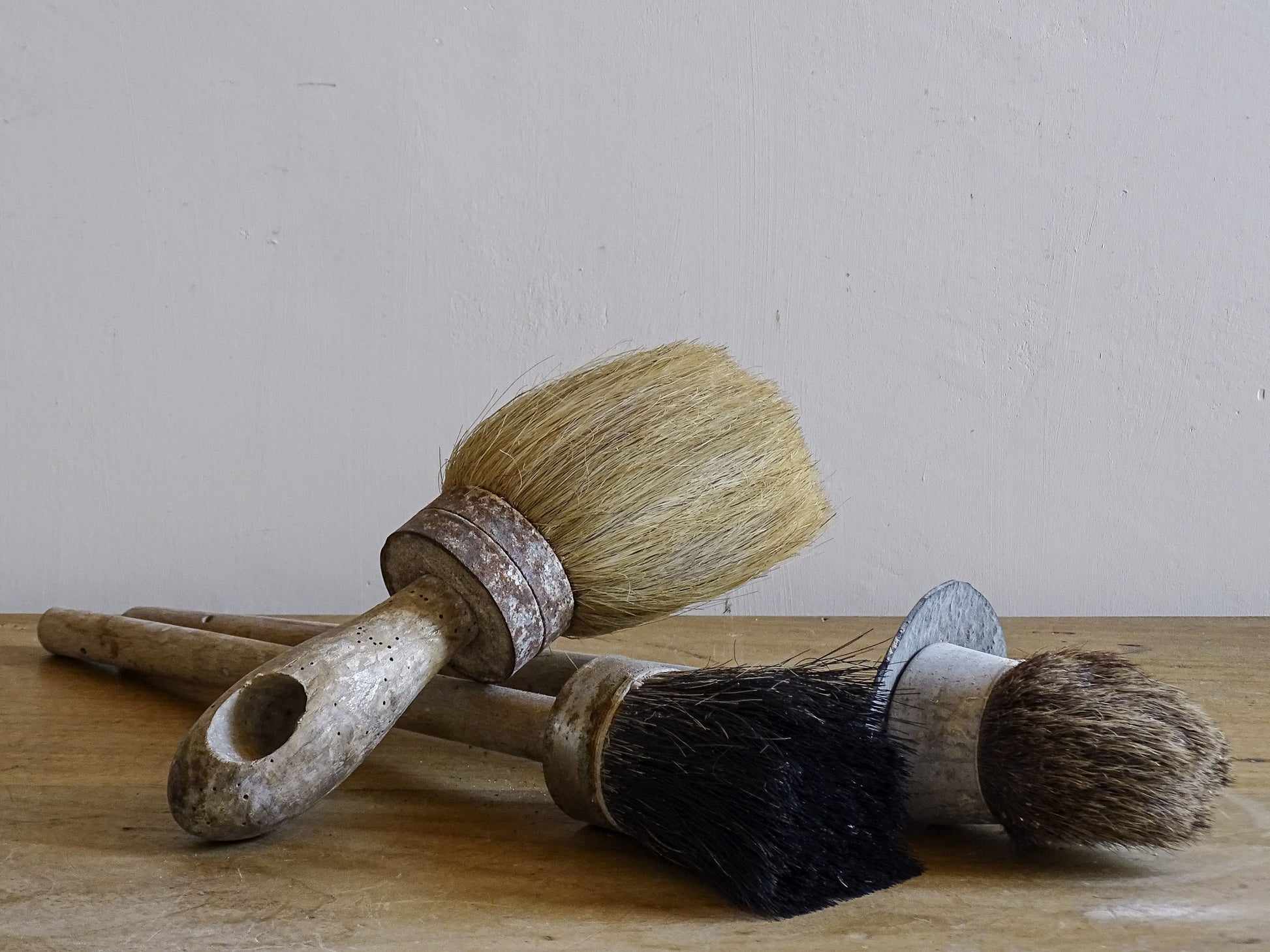 French vintage wooden paint brushes