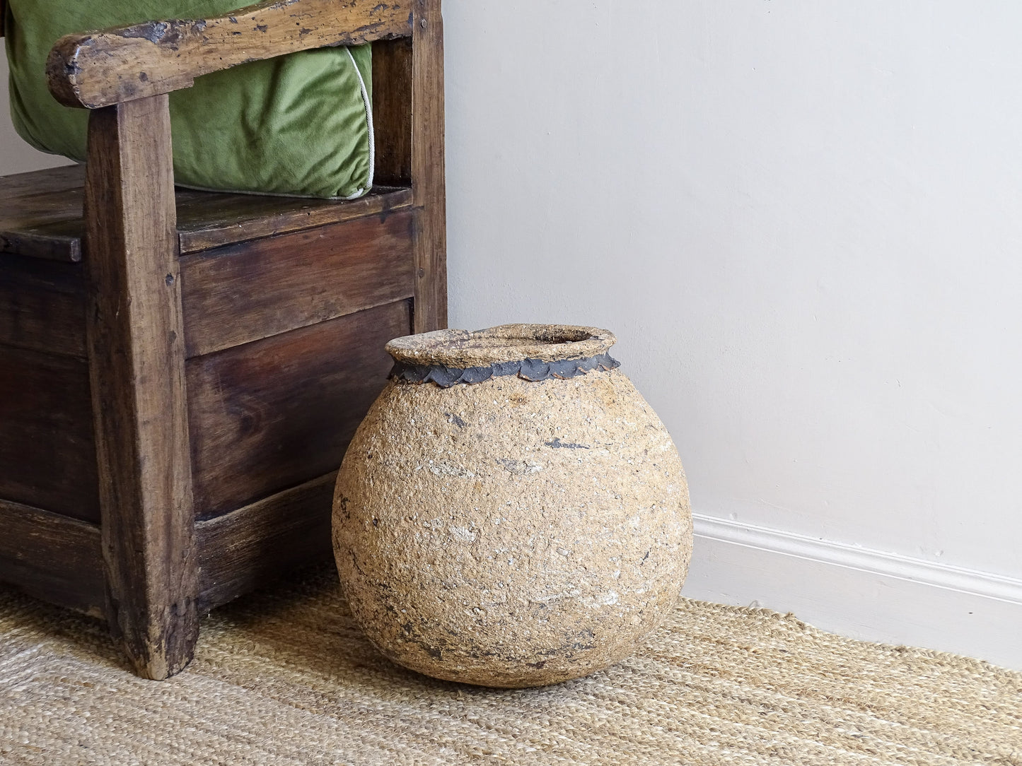 An early 19th century French antique terracotta pot, known as a ponne (salting pot), sourced in the South West region of France and likely Charentais in origin.