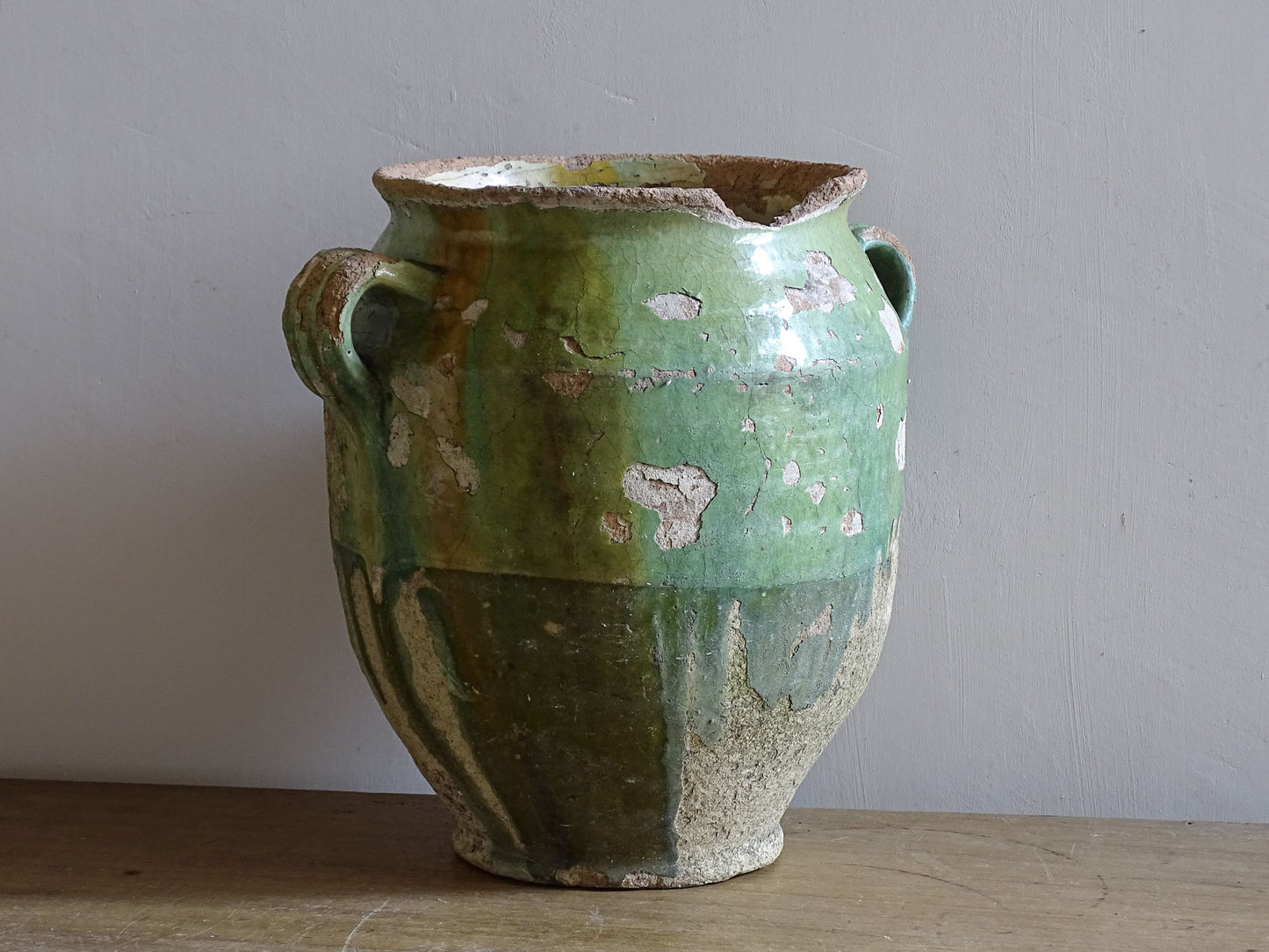 French antique confit jar with green and yellow ochre glaze and authentic worn patina