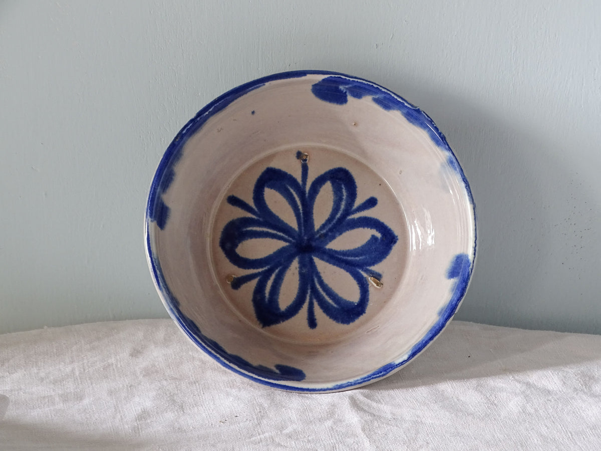 Spanish vintage fajalauza pottery lebrillo bowl with blue floral motif