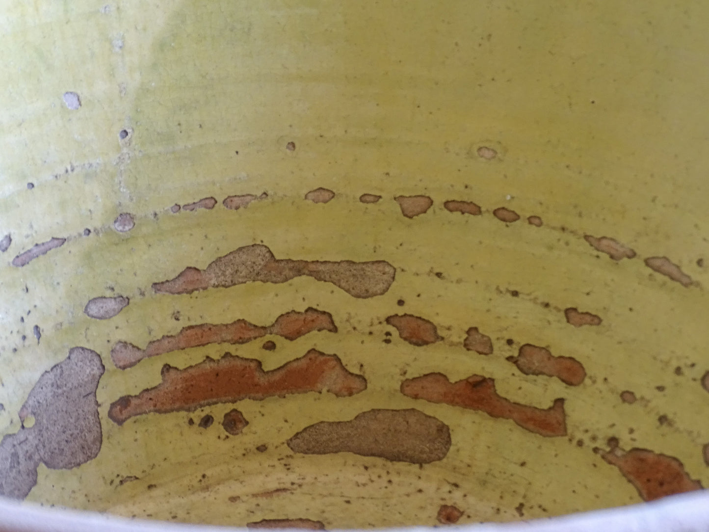 Decorative yellow-glazed tian bowl for French country or Mediterranean decor