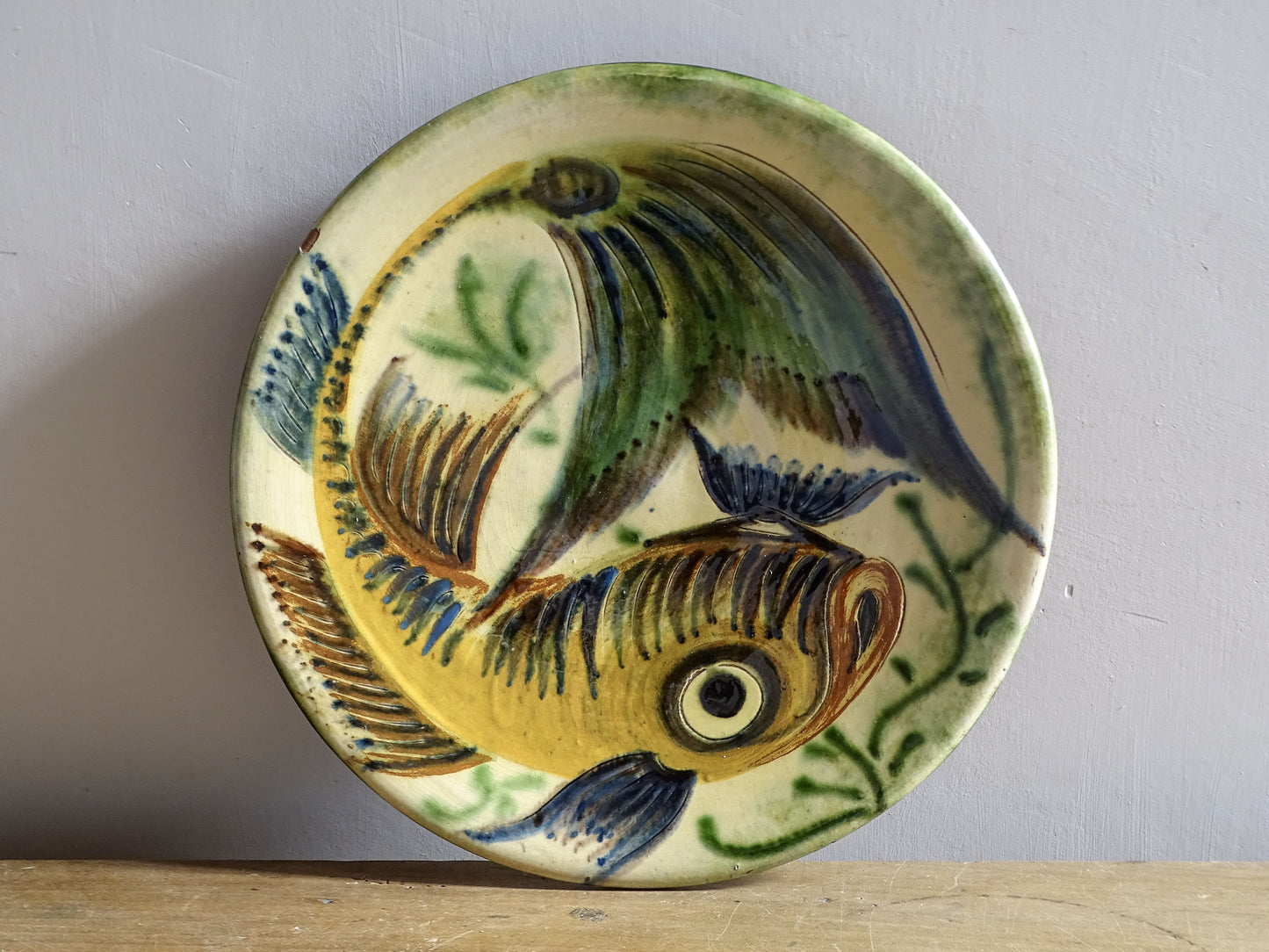 Vintage La Bisbal glazed terracotta fish plate by Puigdemont