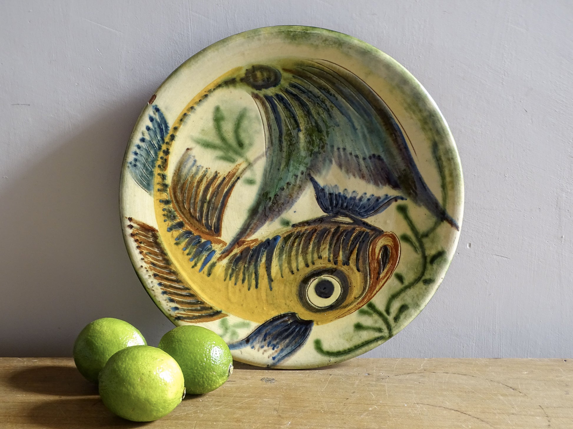 Vintage Spanish Puigdemont fish plate from La Bisbal, Catalonia