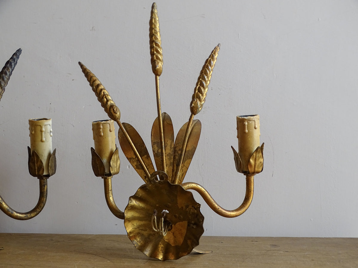Vintage French wheat sheaf wall sconce with sculptural gilt metal leaves and candle arms