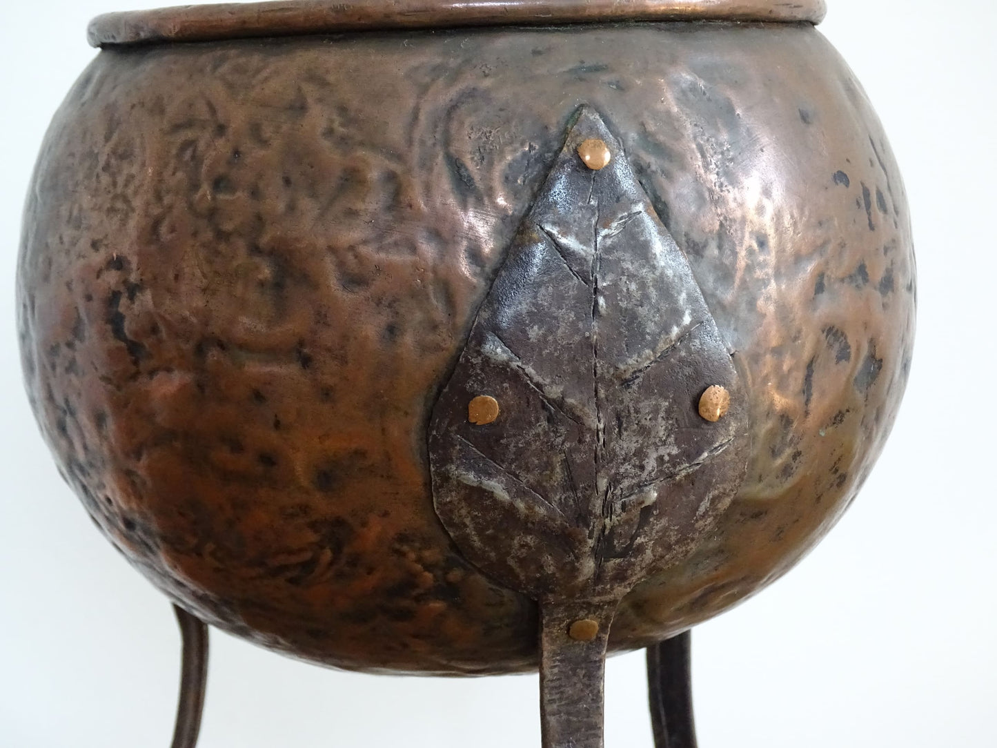 Antique Arts and Crafts Copper Planter with Tripod Base and Leaf Design