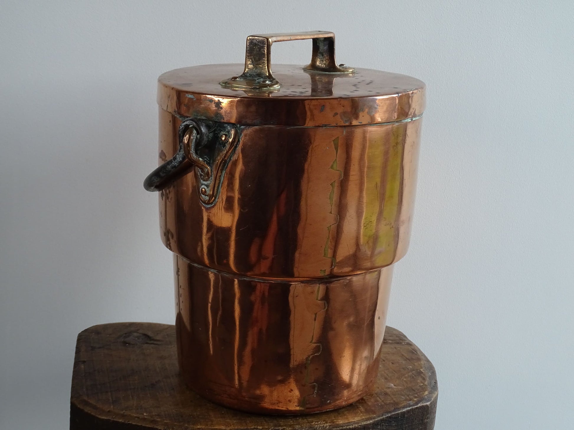 Antique Lidded Copper Cauldron with Wrought Iron Handle