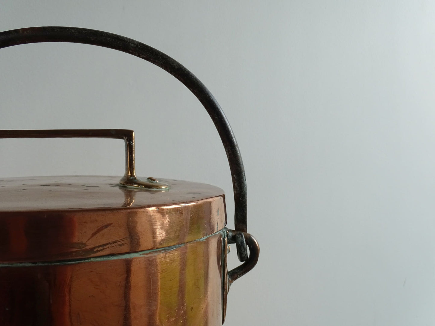 Antique Lidded Copper Cauldron with Wrought Iron Handle