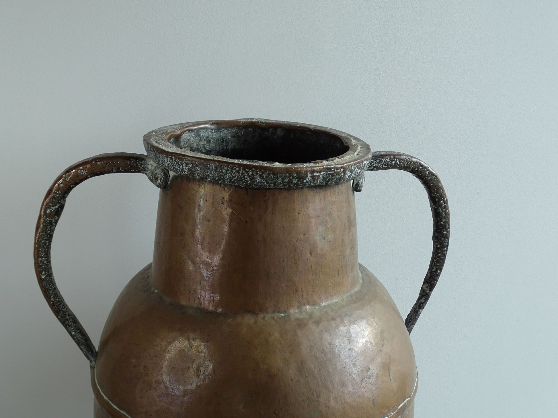 Large French Antique 18th Century Copper Water Pot with Two Handles and Rounded Body